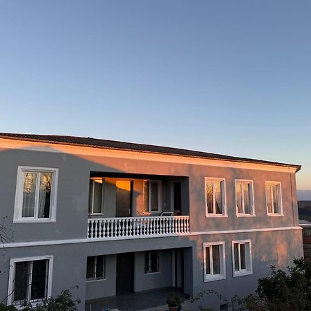 Guest House T&N Kutaisi Zewnętrze zdjęcie