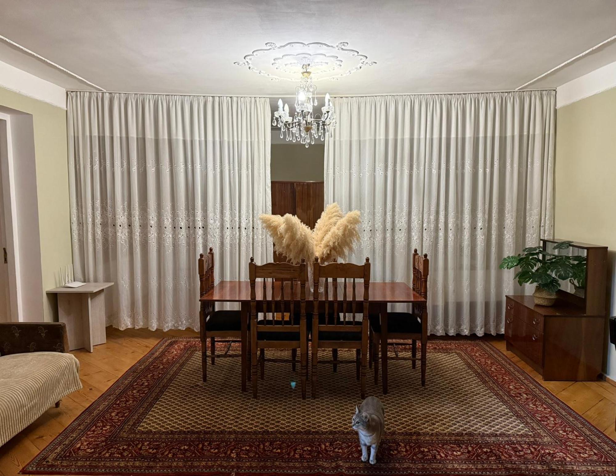 Guest House T&N Kutaisi Zewnętrze zdjęcie